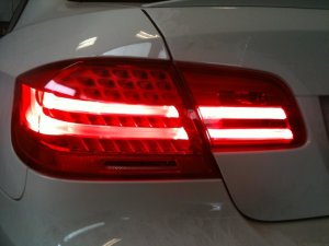 Depo Umbau LED Rückleuchten LCI Red Rot Smoke passend für BMW E92 +M3