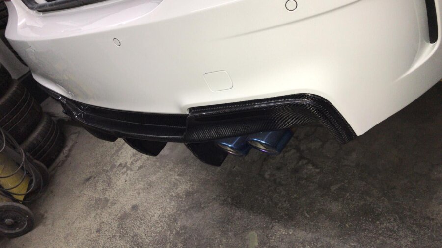 Cstar Carbon Gfk Heckdiffusor Diffusor Auspuff Einsatz Typ1 passend für BMW E82 1M