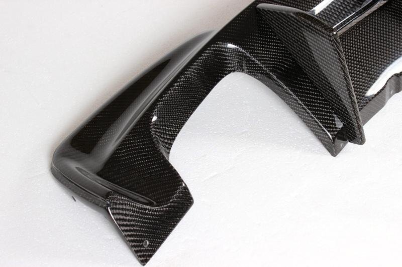 Cstar Carbon Gfk Heckdiffusor Diffusor Auspuff Einsatz Typ1 passend für BMW E82 1M