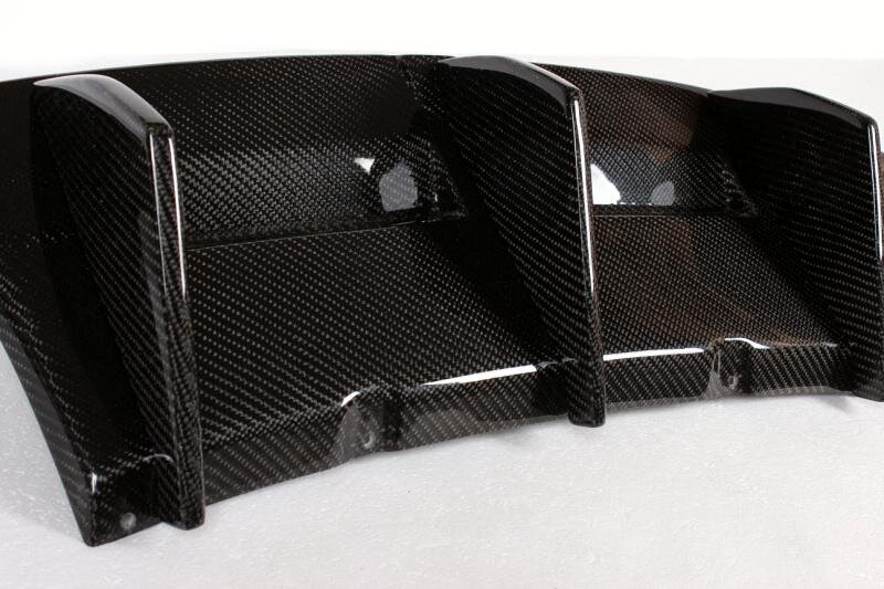 Cstar Carbon Gfk Heckdiffusor Diffusor Auspuff Einsatz Typ1 passend für BMW E82 1M