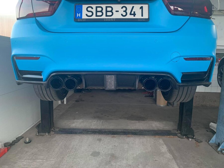 Cstar Carbon gfk Heckdiffusor Diffusor LED F1 KHL 1 1tlg. passend für BMW F80 M3 F82 F83 M4