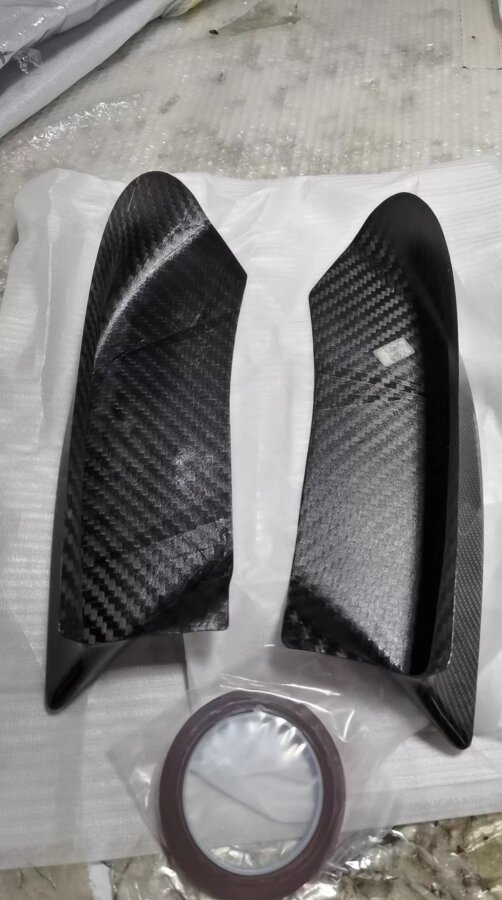 Cstar Voll Carbon Splitter Flaps Cupwings passend für BMW E46 M Paket Tech