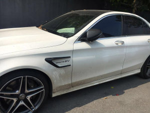 Cstar Carbon Gfk Canards Abdeckung vorne für Mercedes Benz W205 AMG Sportpaket C63 Limo