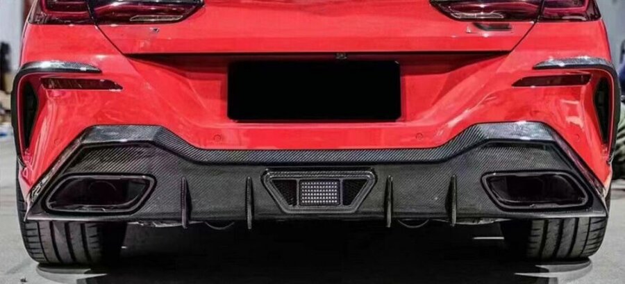 Cstar Voll Carbon Heckdiffusor A passend für BMW 8er...