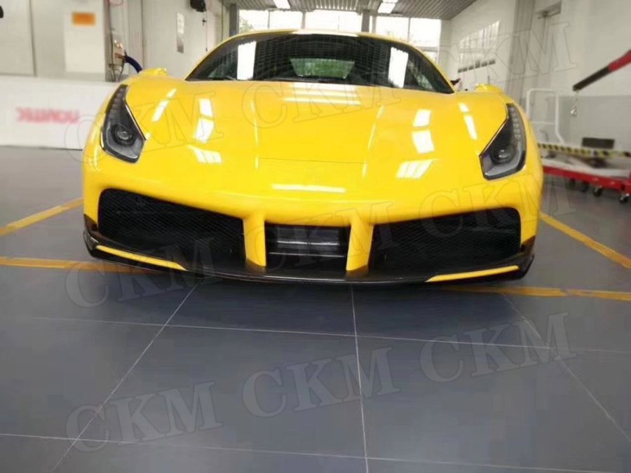 Ferrari 488 GTB + Spider Dry Carbon Frontlippe + Splitter (Set)