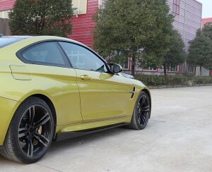 Cstar Carbon Gfk Seitenschweller mit kleinem Flügel / Wing - passend für BMW F82 F83 M4