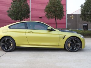Cstar Carbon Gfk Seitenschweller mit kleinem Flügel / Wing - passend für BMW F82 F83 M4