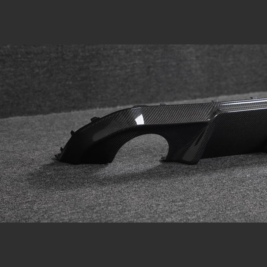 Cstar Carbon Gfk Heckdiffusor V1 Einzelendrohr passend für BMW G26 M Paket 2021+