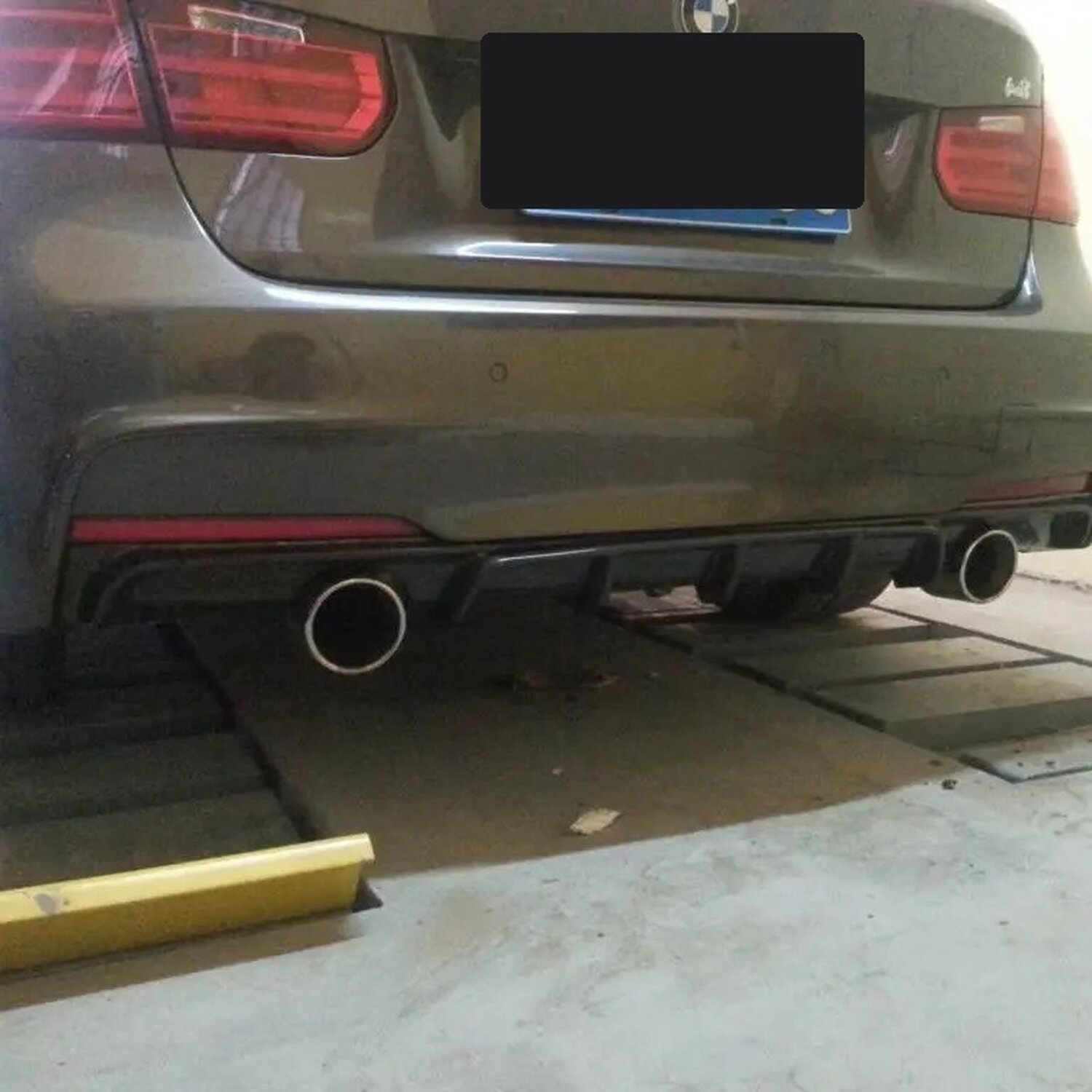 Cstar Carbon Gfk Heckdiffusor Ausschnitt Links Rechts passend für BMW F30 M Paket